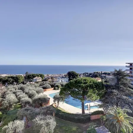 Pool Large Terrace Parking Air Conditioning 2 Bedrooms Lejlighed *