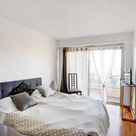 Apartamento Pool Large Terrace Parking Air Conditioning 2 Bedrooms